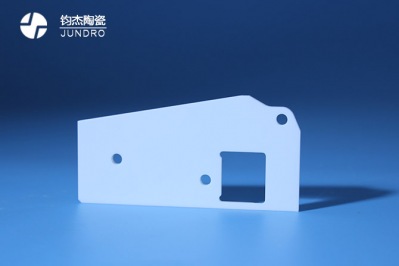 氧化鋁陶瓷燒結(jié)三個不同階段